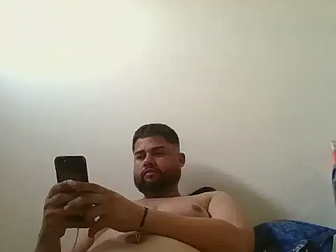 Snapshot of GABRIELGARCIA1313 chatting on March 2026 01:29:02 PM GABRIELGARCIA1313 online show from March 2026 01:29:02 PM