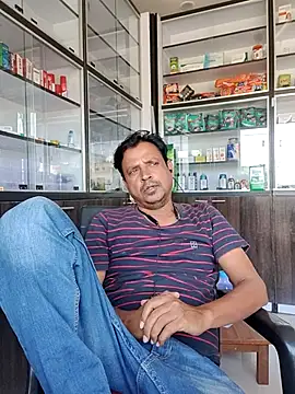 Raj1043 online show from November 2025 06:24:01 AM