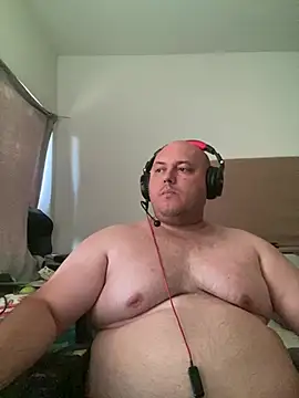 Snapshot of BigromeoXX chatting on July 2026 06:43:02 PM BigromeoXX online show from July 2026 06:43:02 PM