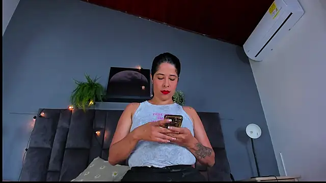 DulceAurora   online show from March 2026 01:31:01 AM