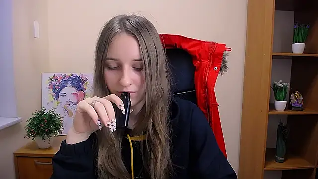 Snapshot of _Nicole_new chatting on December 2024 09:33:01 AM  Nicole new online show from December 2024 09:33:01 AM