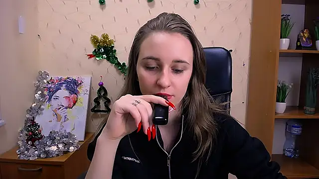 Snapshot of _Nicole_new chatting on December 2024 03:11:02 PM  Nicole new online show from December 2024 03:11:02 PM