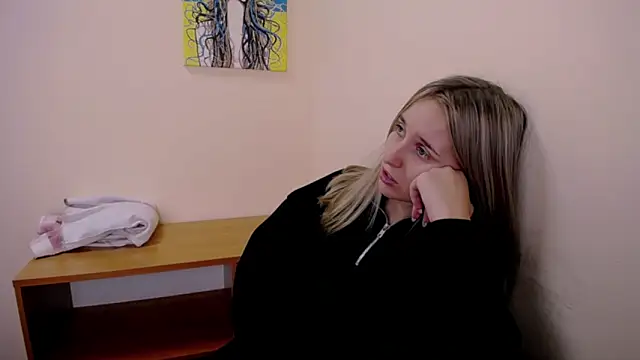 Snapshot of _Nicole_new chatting on September 2025 12:39:01 PM  Nicole new online show from September 2025 12:39:01 PM