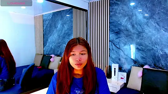 Isalombardi online show from September 2025 04:47:01 AM