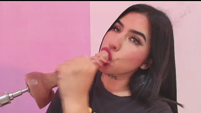 sweety mariann1 online show from March 2025 03:04:02 AM