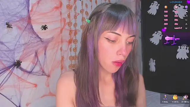 MiaGoth  online show from October 2025 01:24:02 AM