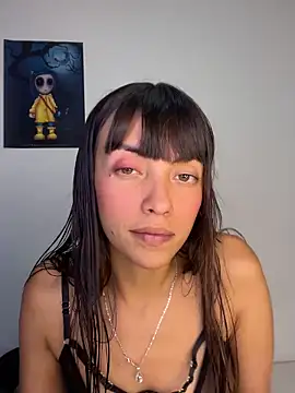 Snapshot of MiaGoth_ chatting on June 2026 01:21:02 AM MiaGoth online show from June 2026 01:21:02 AM