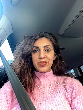 EmaSkyes online show from October 2025 06:38:01 AM