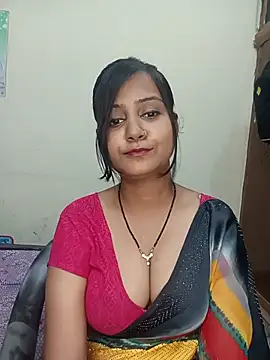 Snapshot of Miss-Riyasingh chatting on July 2026 05:06:01 PM Miss-Riyasingh online show from July 2026 05:06:01 PM