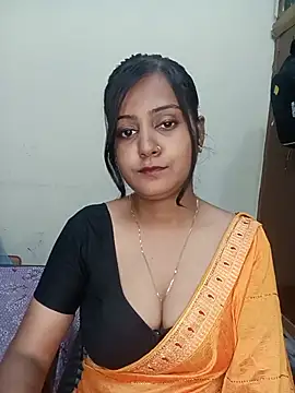 Snapshot of Miss-Riyasingh chatting on July 2026 05:17:01 PM Miss-Riyasingh online show from July 2026 05:17:01 PM