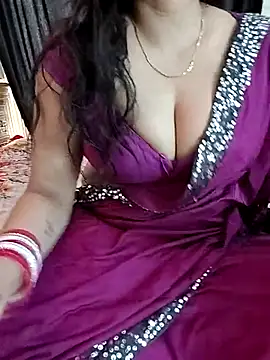 Snapshot of kaamuk_shweta chatting on April 2026 03:02:01 AM kaamuk shweta online show from April 2026 03:02:01 AM