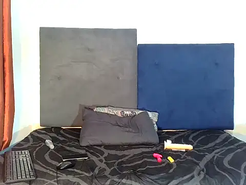 ReginaStar16 online show from March 2025 11:46:01 PM