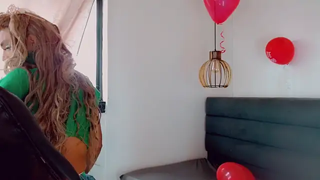 Oriana braom online show from February 2025 07:17:02 PM