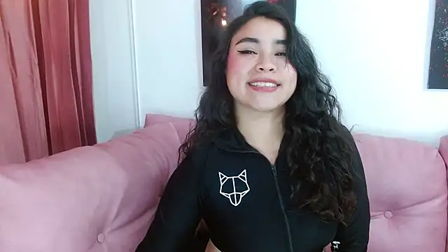 Snapshot of hinataleecs chatting on September 2025 09:53:01 PM hinataleecs online show from September 2025 09:53:01 PM