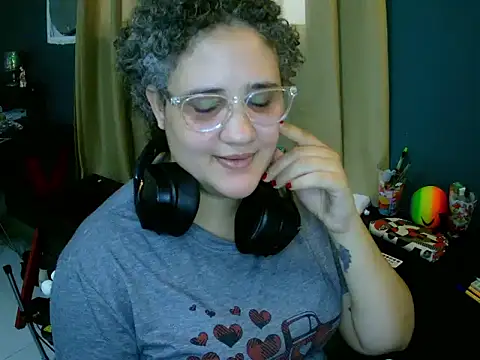 Snapshot of lolalicious_7583 chatting on February 2026 08:12:01 PM lolalicious 7583 online show from February 2026 08:12:01 PM