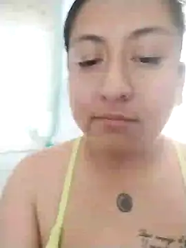 Snapshot of EmpaticBolillo chatting on May 2026 03:20:02 PM EmpaticBolillo online show from May 2026 03:20:02 PM