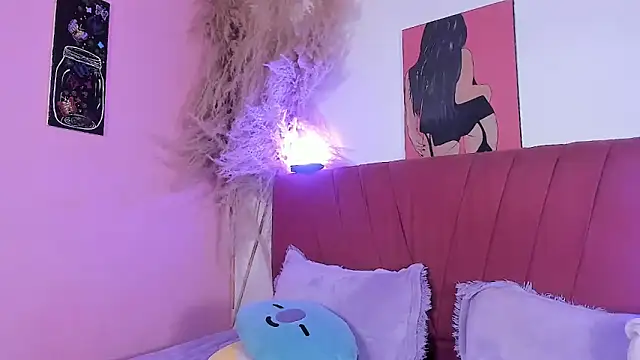 LorenaStevens online show from April 2026 12:39:01 PM