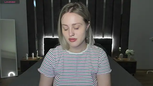  Sarah Soul  online show from February 2025 06:51:02 AM