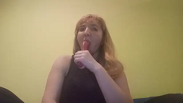 EstrellaWalters online show from December 2024 02:37:02 PM