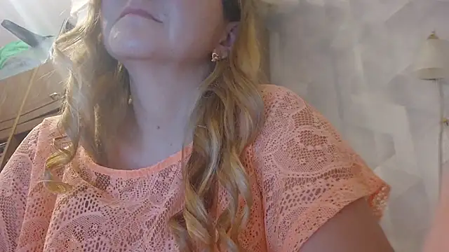 EstrellaWalters online show from October 2025 09:17:02 AM