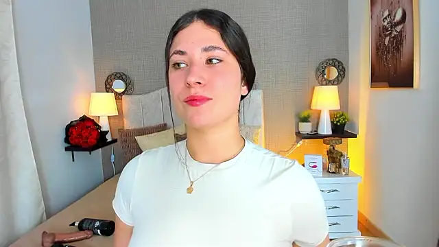 ValeryLovee online show from February 2026 01:04:02 AM