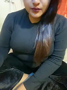 Snapshot of Ayesha_mahi chatting on January 2025 10:11:02 AM Ayesha mahi online show from January 2025 10:11:02 AM