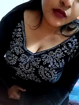 Snapshot of Ayesha_mahi chatting on January 2025 01:33:02 PM Ayesha mahi online show from January 2025 01:33:02 PM