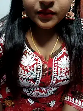 Snapshot of Ayesha_mahi chatting on March 2025 06:35:02 AM Ayesha mahi online show from March 2025 06:35:02 AM