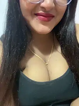 Snapshot of Ayesha_mahi chatting on March 2025 11:32:01 AM Ayesha mahi online show from March 2025 11:32:01 AM