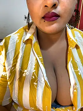 Snapshot of Ayesha_mahi chatting on September 2025 07:44:02 AM Ayesha mahi online show from September 2025 07:44:02 AM