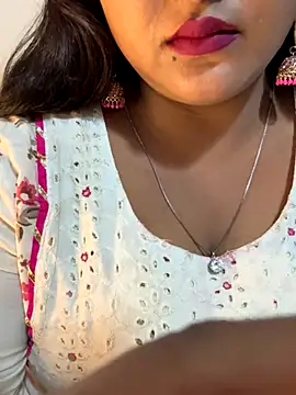 Snapshot of Ayesha_mahi chatting on October 2025 05:11:02 PM Ayesha mahi online show from October 2025 05:11:02 PM