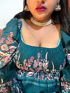 Snapshot of Ayesha_mahi chatting on October 2025 02:45:02 AM Ayesha mahi online show from October 2025 02:45:02 AM