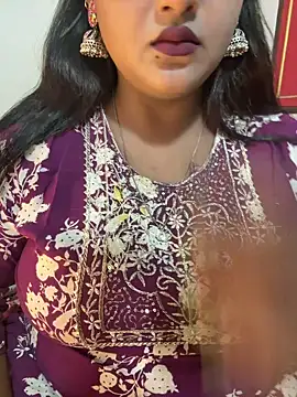 Snapshot of Ayesha_mahi chatting on October 2025 08:27:02 AM Ayesha mahi online show from October 2025 08:27:02 AM