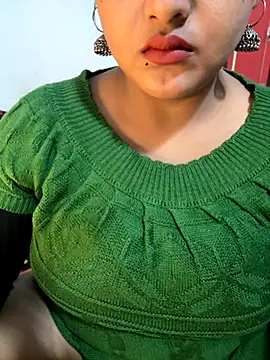 Snapshot of Ayesha_mahi chatting on November 2025 12:42:01 PM Ayesha mahi online show from November 2025 12:42:01 PM