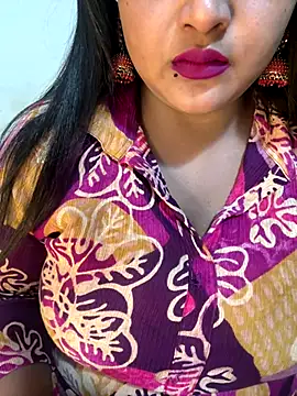 Snapshot of Ayesha_mahi chatting on December 2025 09:18:01 AM Ayesha mahi online show from December 2025 09:18:01 AM