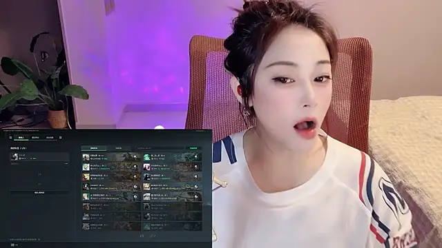 Daisy-77 online show from March 2026 01:15:01 PM