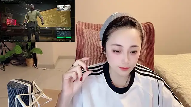 Daisy-77 online show from March 2026 01:38:02 PM