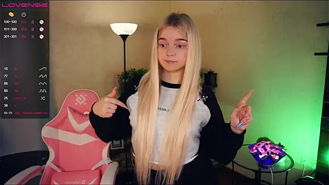 ZaraCreedon online show from January 2025 07:24:01 PM