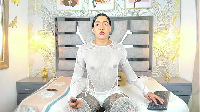 Snapshot of Alison_Chan_ chatting on June 2026 10:41:02 PM Alison Chan online show from June 2026 10:41:02 PM