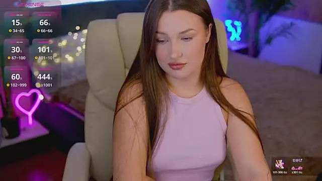 OneLaya online show from October 2025 09:25:02 PM