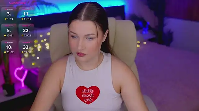 OneLaya online show from November 2025 03:01:02 PM