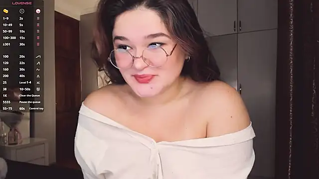 July Slowdive online show from November 2025 05:34:01 AM