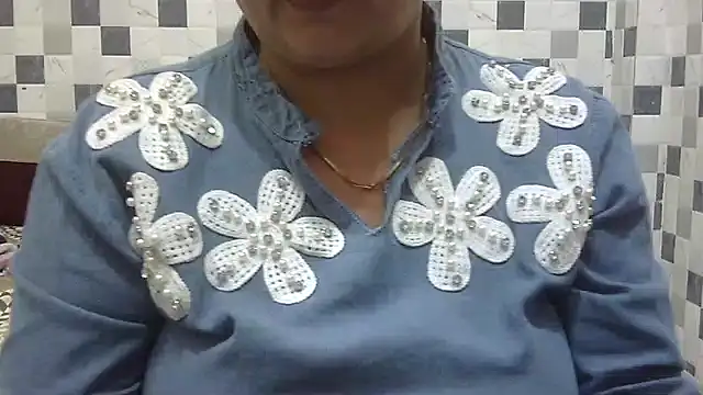 Snapshot of bhabhi_jaan11 chatting on February 2026 06:12:01 PM bhabhi jaan11 online show from February 2026 06:12:01 PM