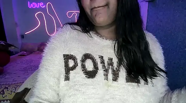 expression queen online show from January 2025 10:18:01 PM