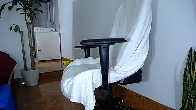 diamond black00 online show from March 2025 10:02:02 PM