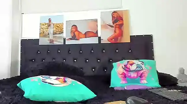 Snapshot of doll_celeste20 chatting on March 2025 01:10:02 PM doll celeste20 online show from March 2025 01:10:02 PM