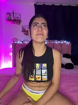 miakhalifaaa  online show from January 2025 01:15:02 AM