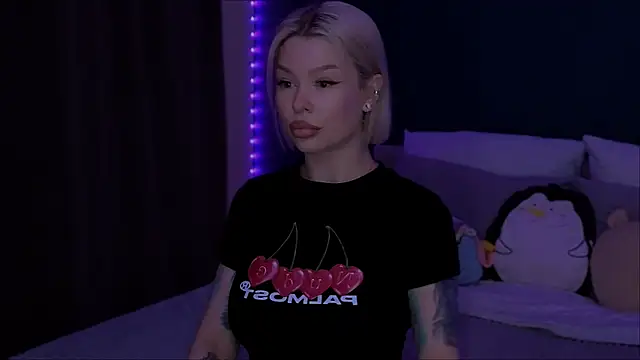 Snapshot of Sasha_Mason chatting on May 2026 10:48:01 PM Sasha Mason online show from May 2026 10:48:01 PM