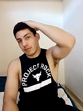 Snapshot of kinkyboyleo chatting on September 2025 09:17:02 PM kinkyboyleo online show from September 2025 09:17:02 PM