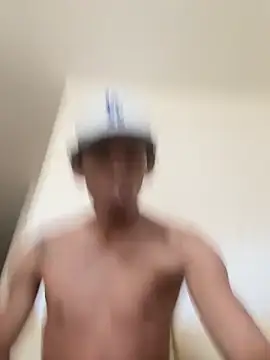 estrellaalvear online show from October 2025 04:04:01 PM